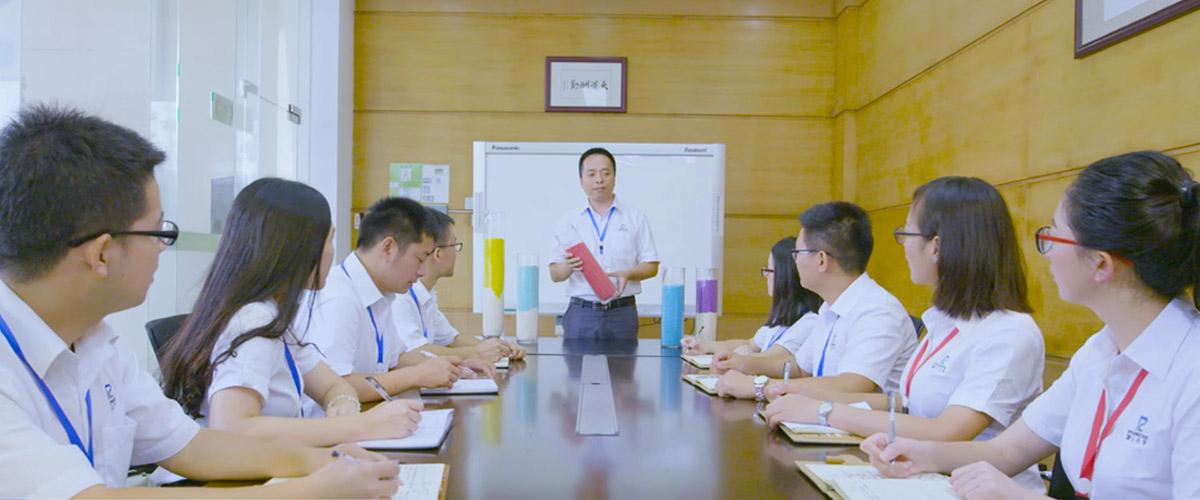 Ag亚洲集团复合团队